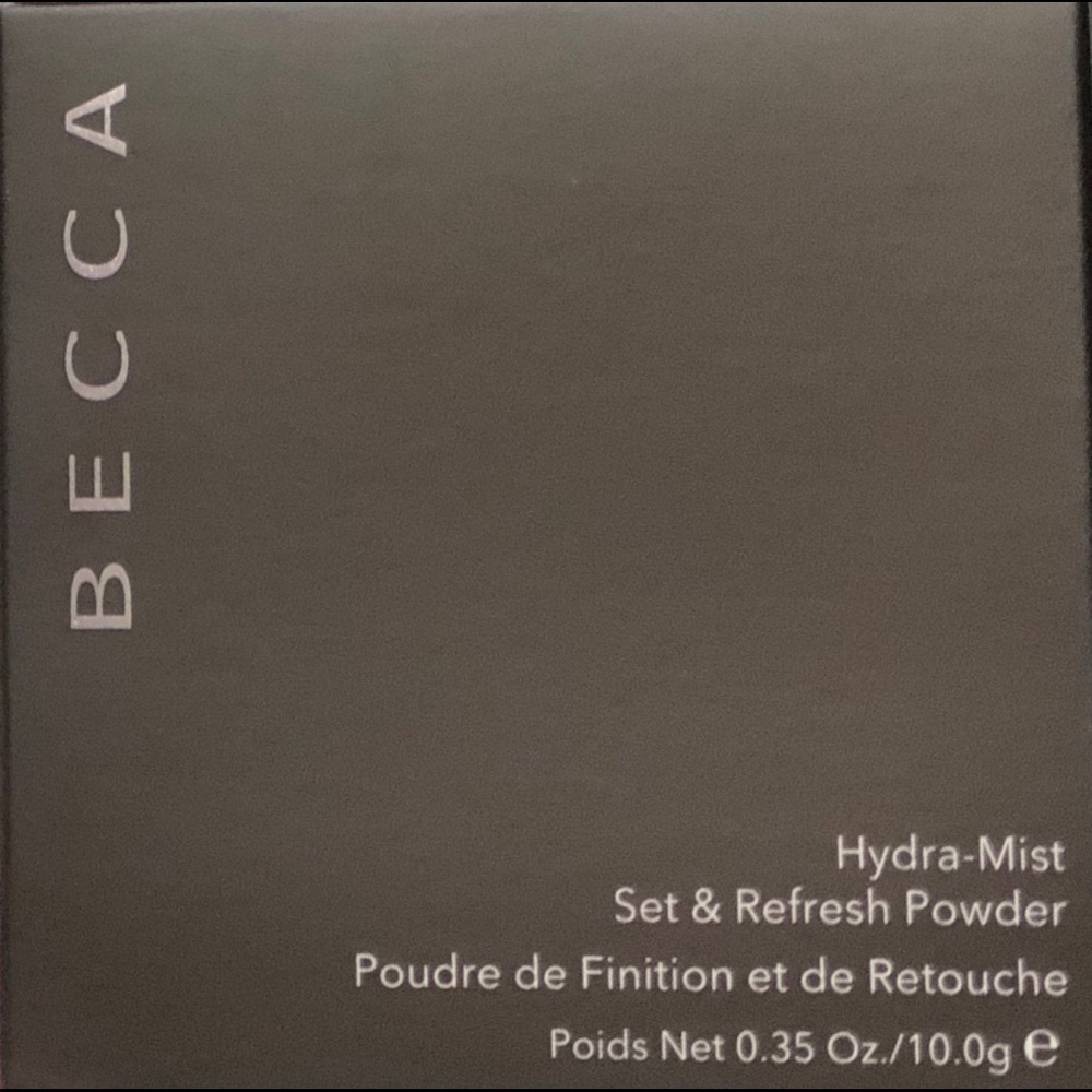 Becca hydro mist set powder